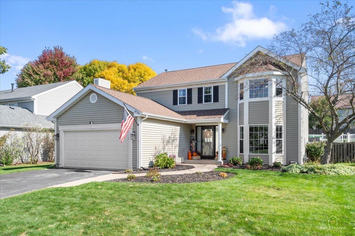926 E Stone Creek Cir., Crystal Lake, IL 60014