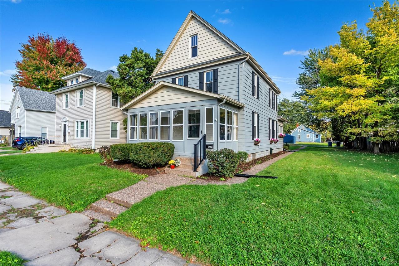 1321 39th St., Rock Island, IL 61201