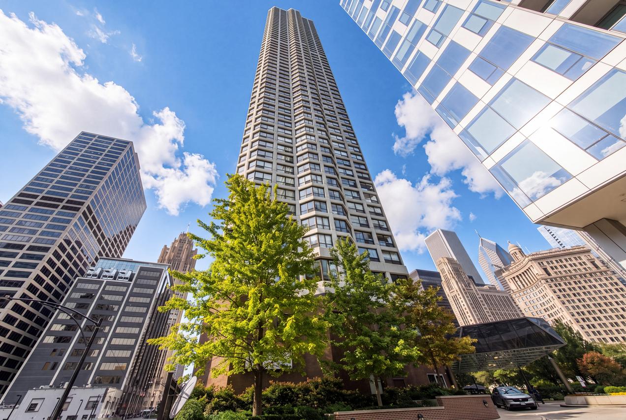 405 N Wabash Ave. #4004, Chicago, IL 60611