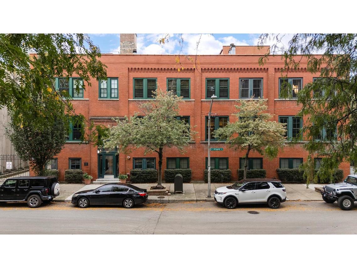 1335 W Altgeld St. #3B, Chicago, IL 60614