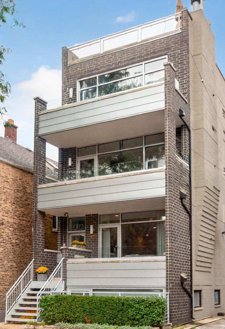 2012 W Shakespeare Ave. #1, Chicago, IL 60647