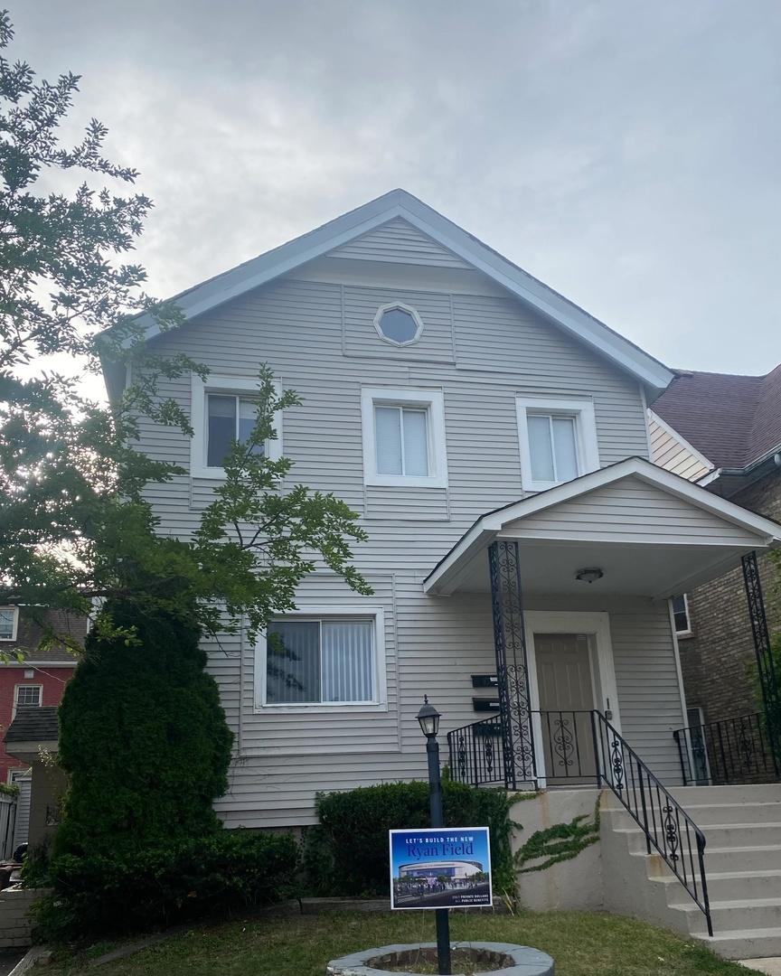 1906 Asbury Ave., Evanston, IL 60201