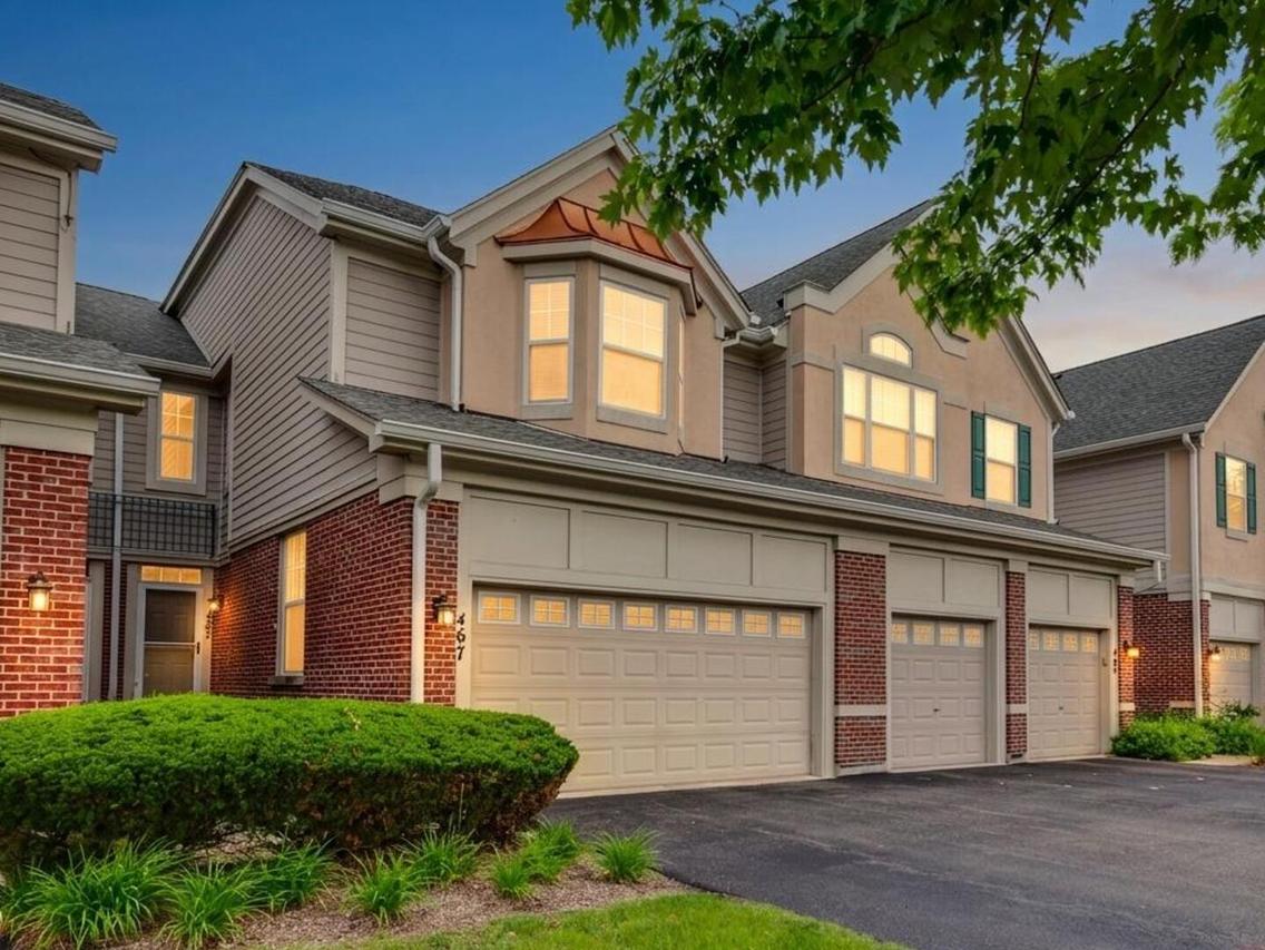 467 Pine Lake Cir., Vernon Hills, IL 60061