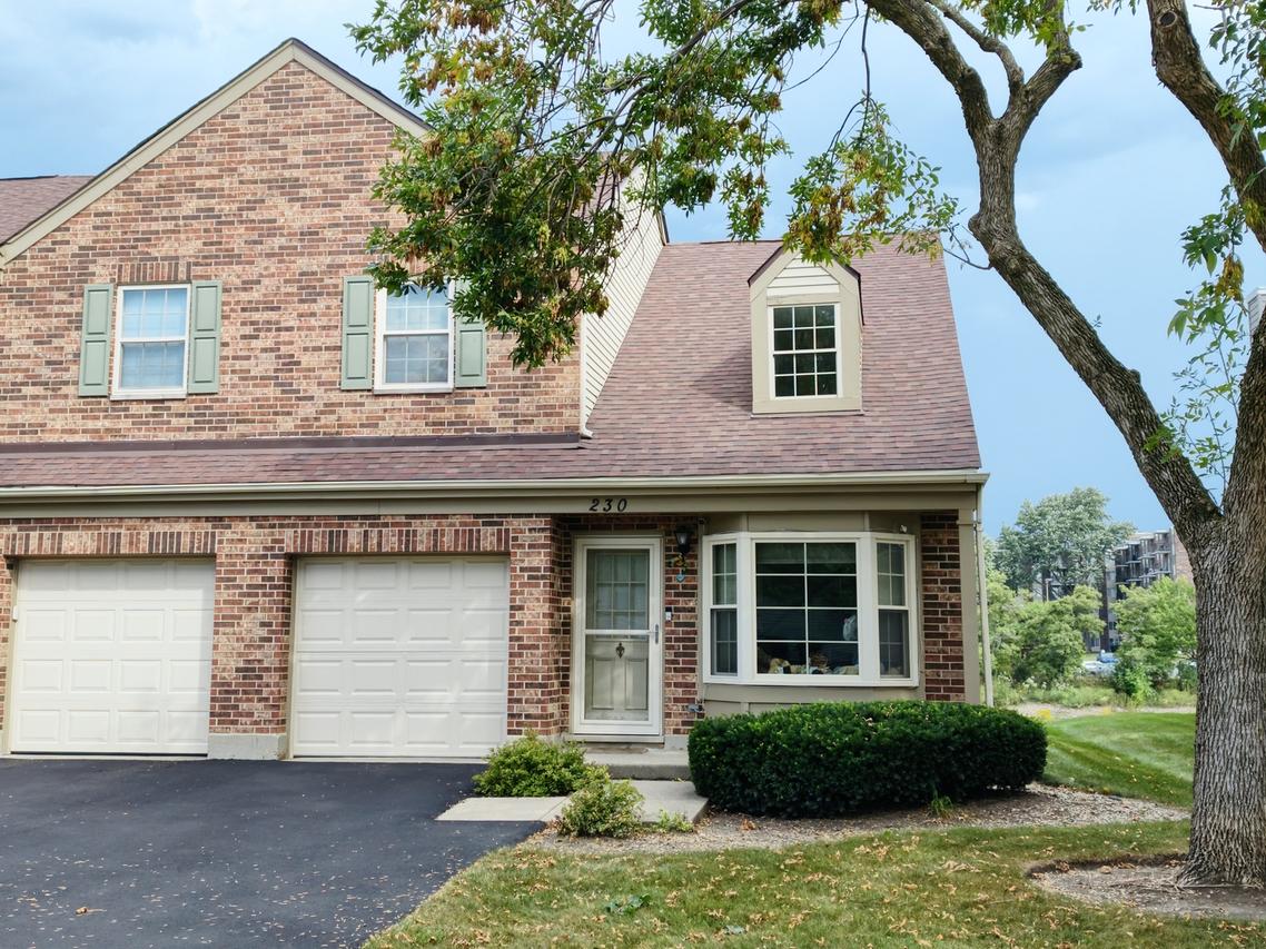 230 Carlisle Ave., Westmont, IL 60559