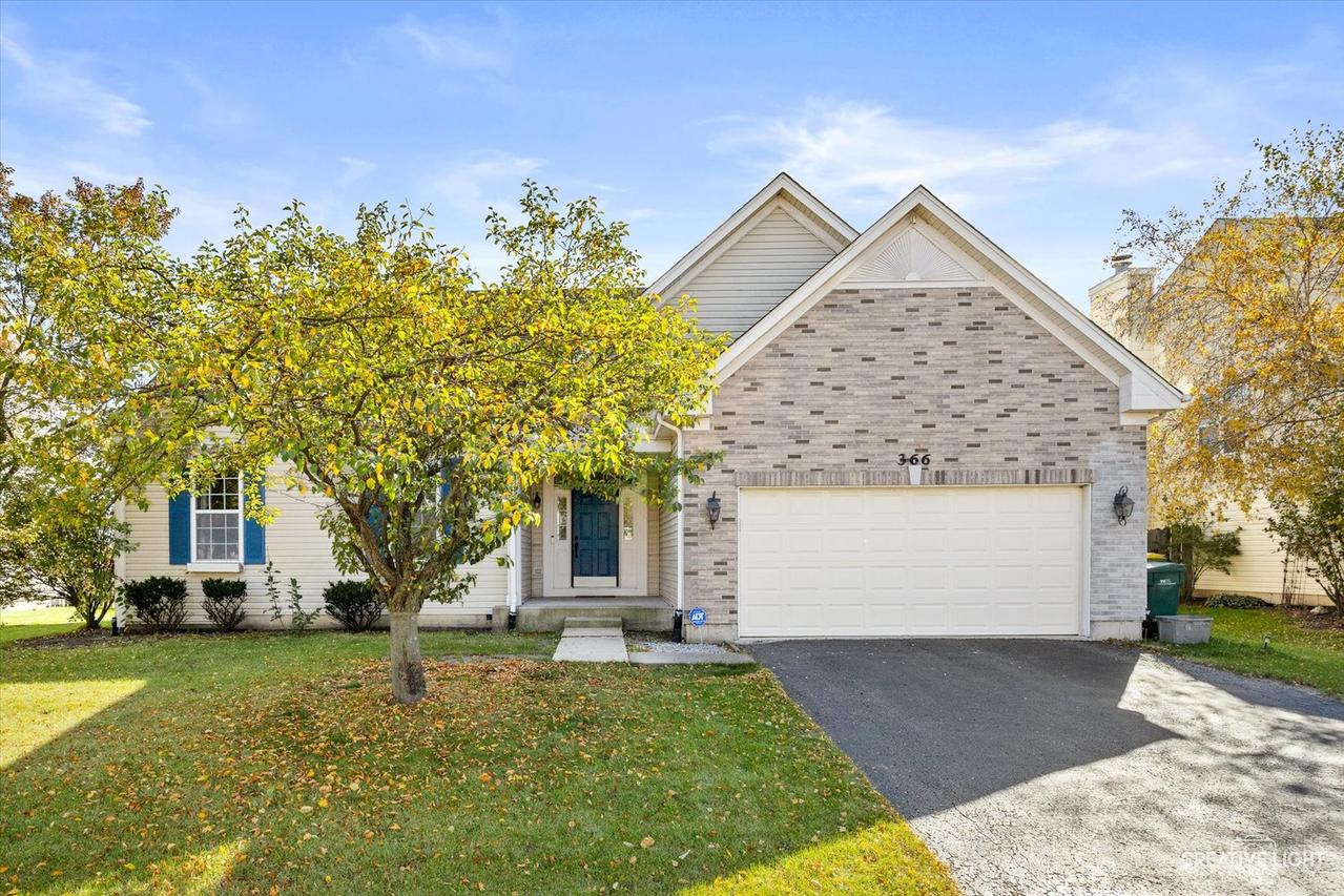 366 Chautauqua Ln., Sycamore, IL 60178