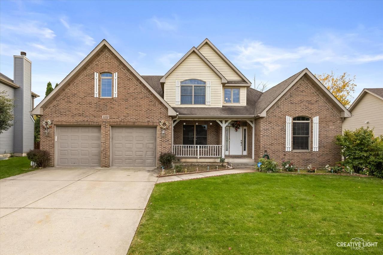 1222 Bristol Dr., Sycamore, IL 60178