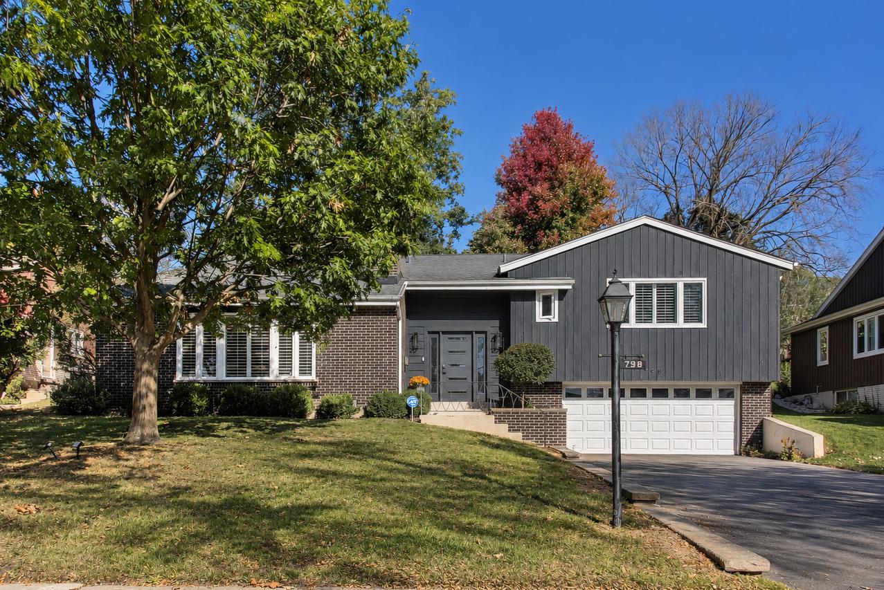 798 Timber Hill Rd., Highland Park, IL 60035