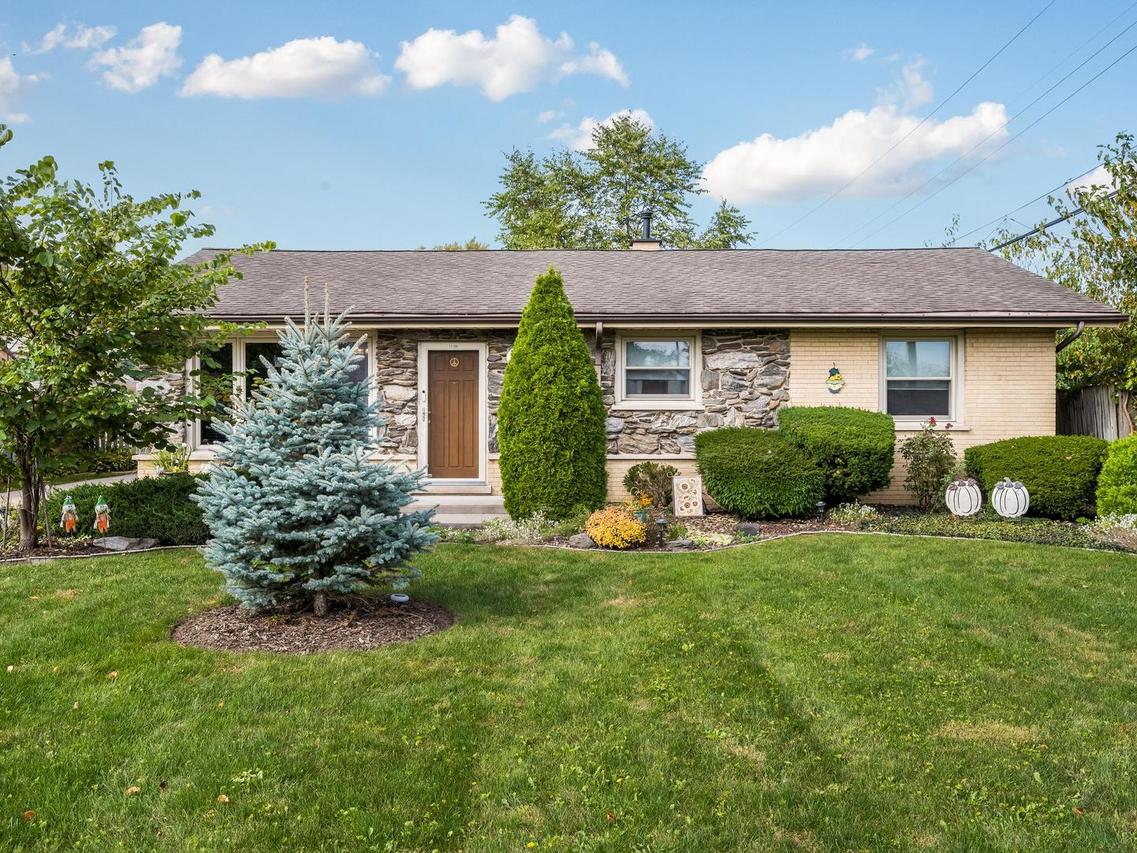 13106 Village Ln., Crestwood, IL 60418