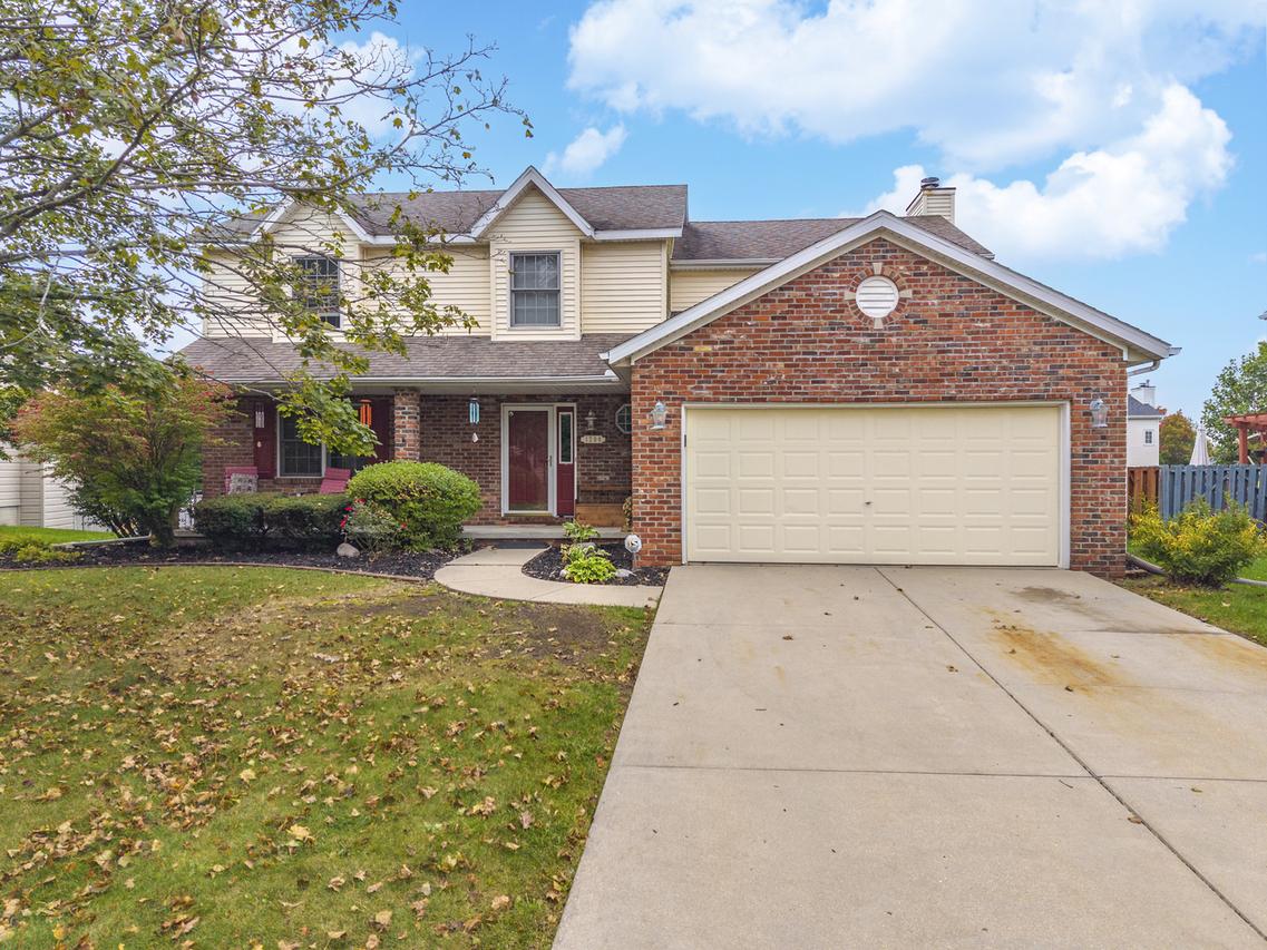 1204 Kenneth Dr., Bloomington, IL 61704