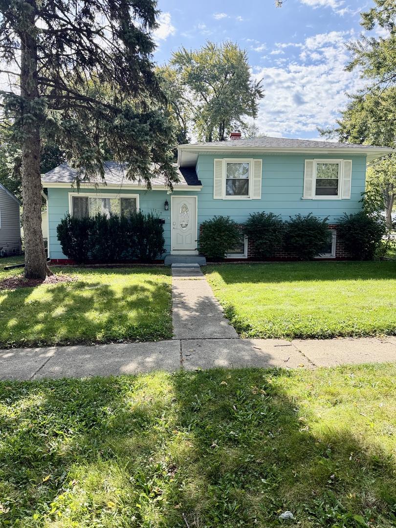 1777 Linden Ave., Hanover Park, IL 60133