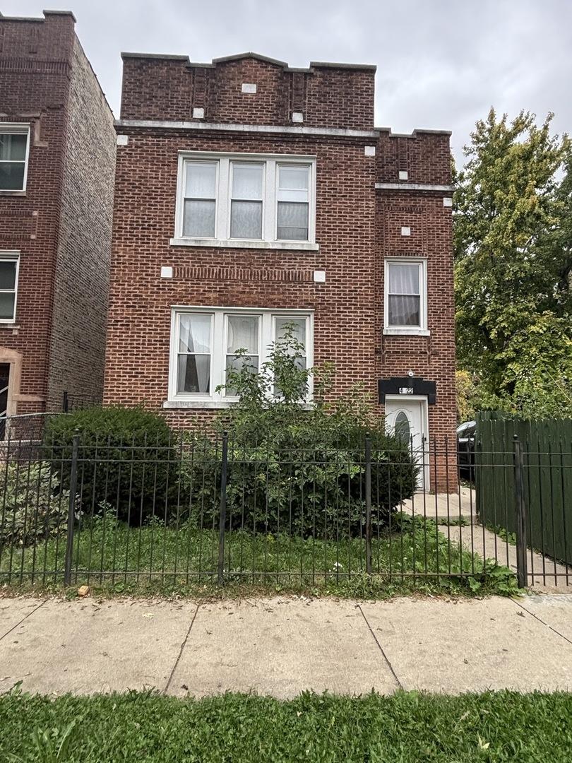 4922 W Adams St., Chicago, IL 60644