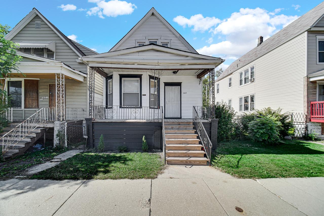 6544 S Damen Ave., Chicago, IL 60636