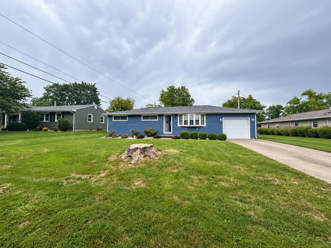 103 W Catalina Dr., Washington, IL 61571