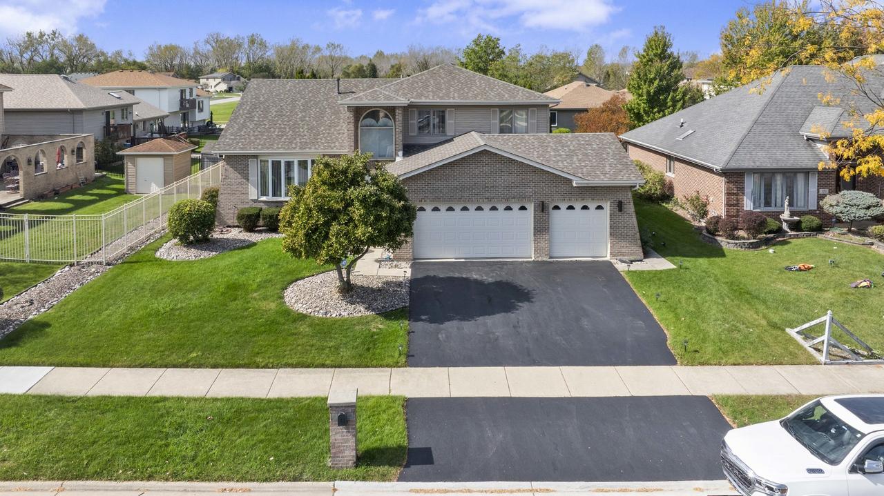 380 Providence Dr., Matteson, IL 60443