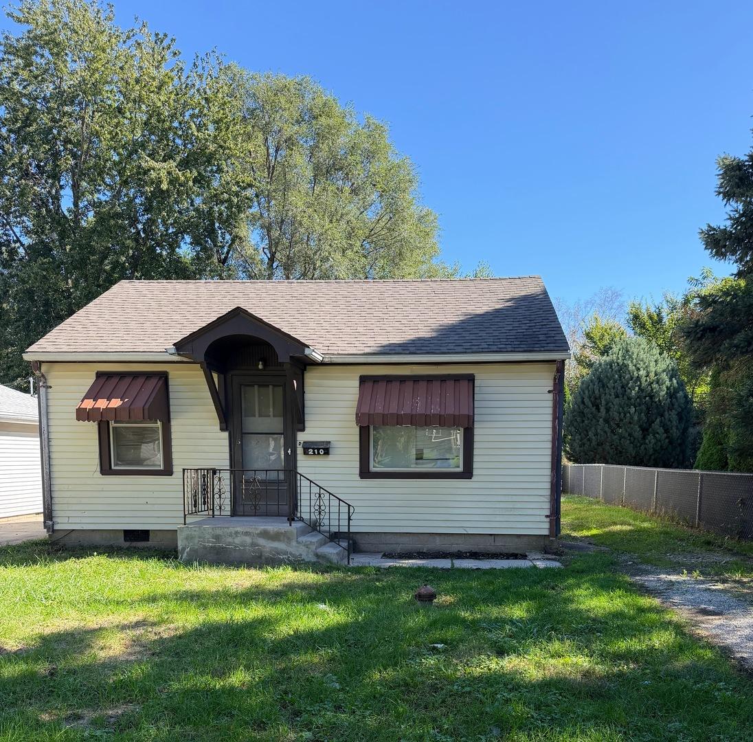 210 Independence Ave., Joliet, IL 60433