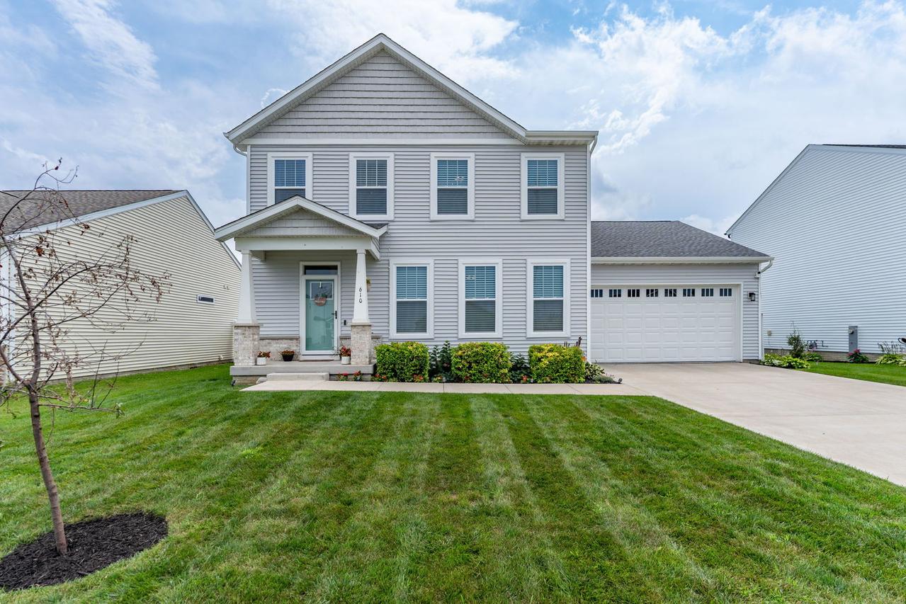 610 17th Ave., Silvis, IL 61282