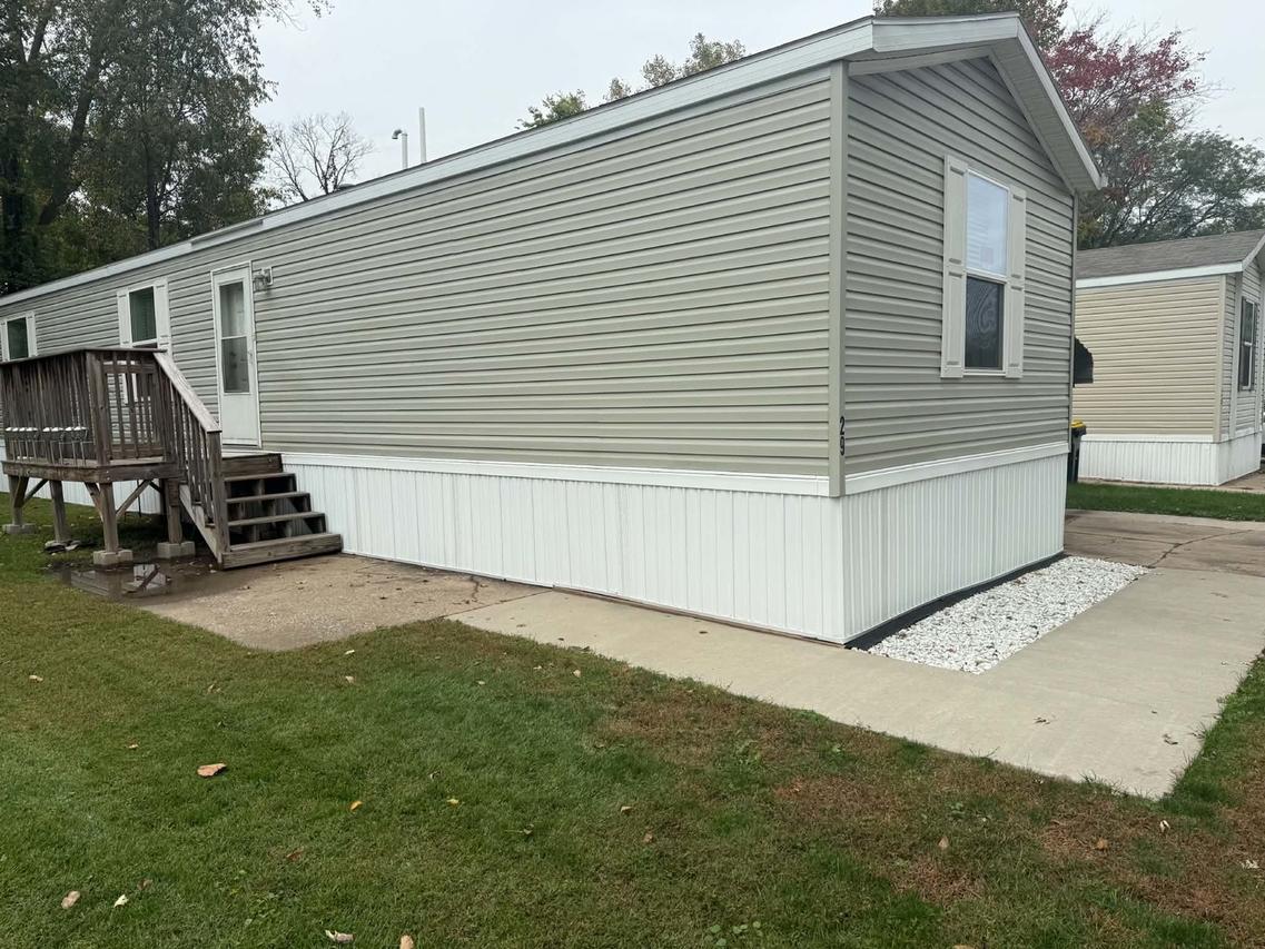 2300 79th Ave. #29, Rock Island, IL 61201