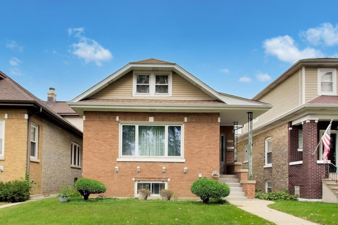 6126 W Berenice Ave., Chicago, IL 60634