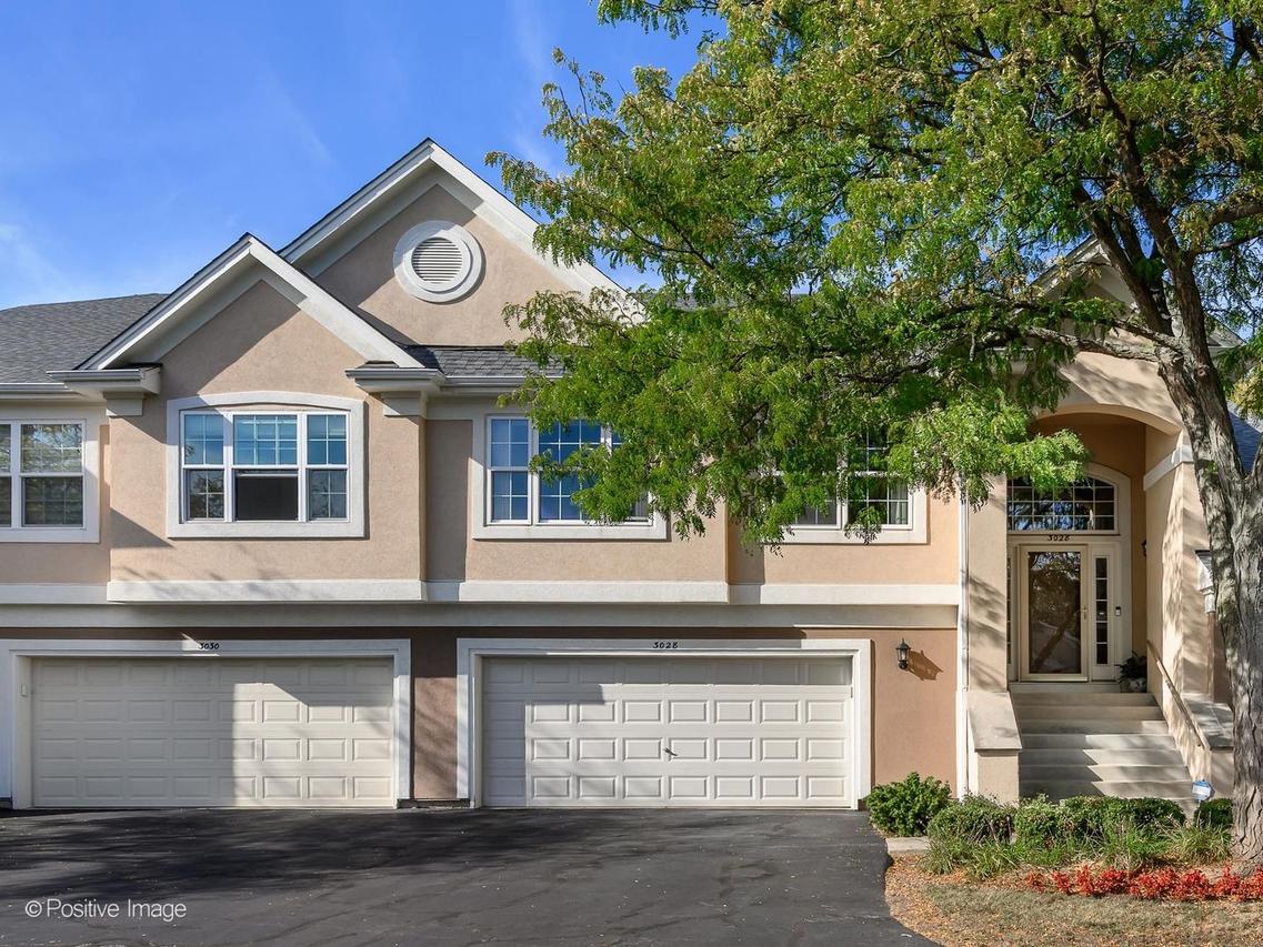 3028 Lexington Ln., Glenview, IL 60026