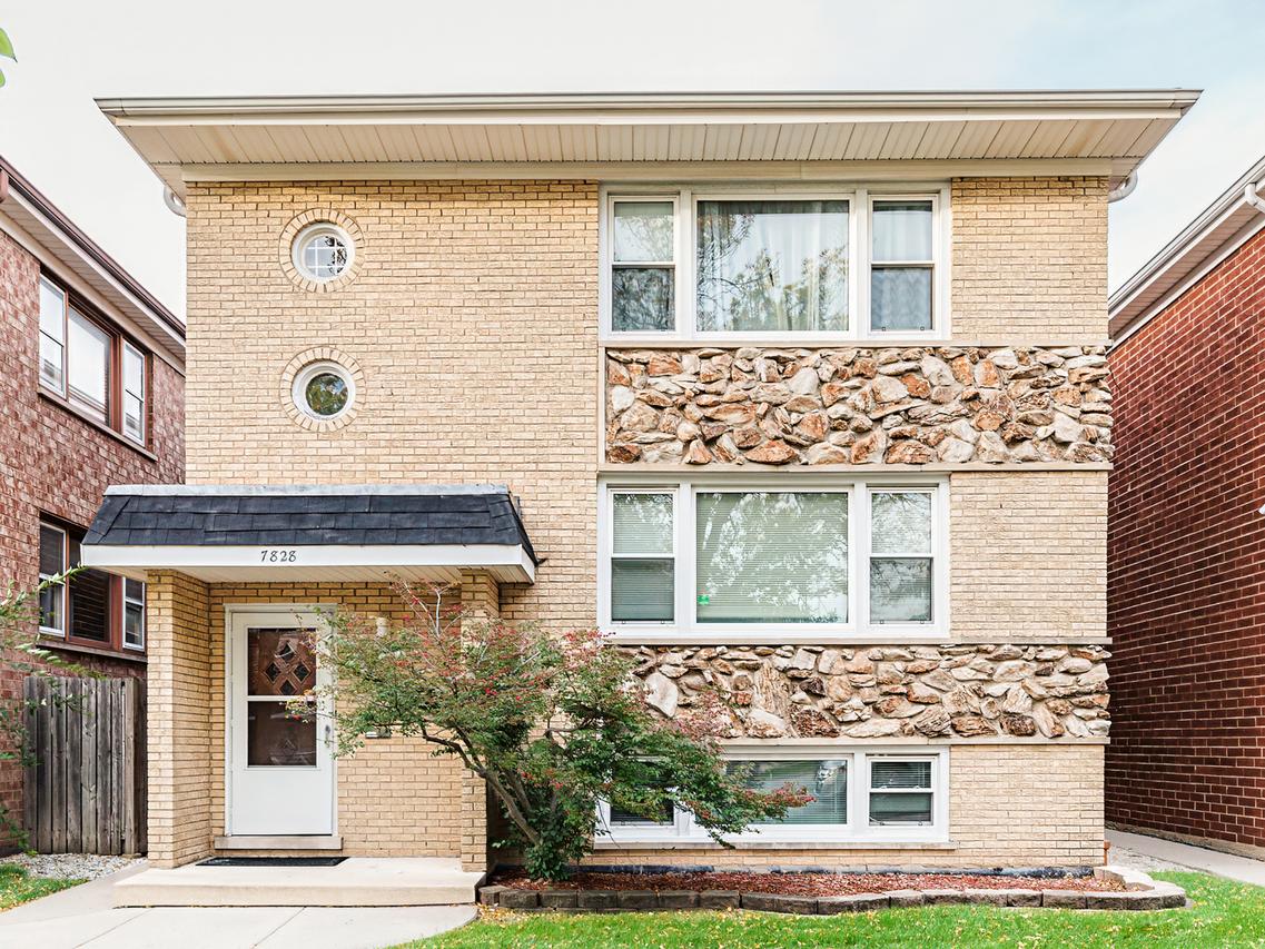 7828 W Addison St., Chicago, IL 60634