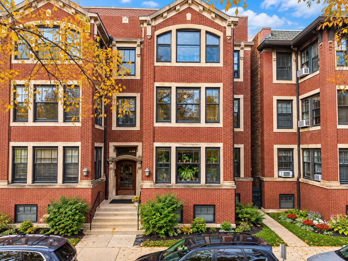 5406 S East View Park St. #2, Chicago, IL 60615