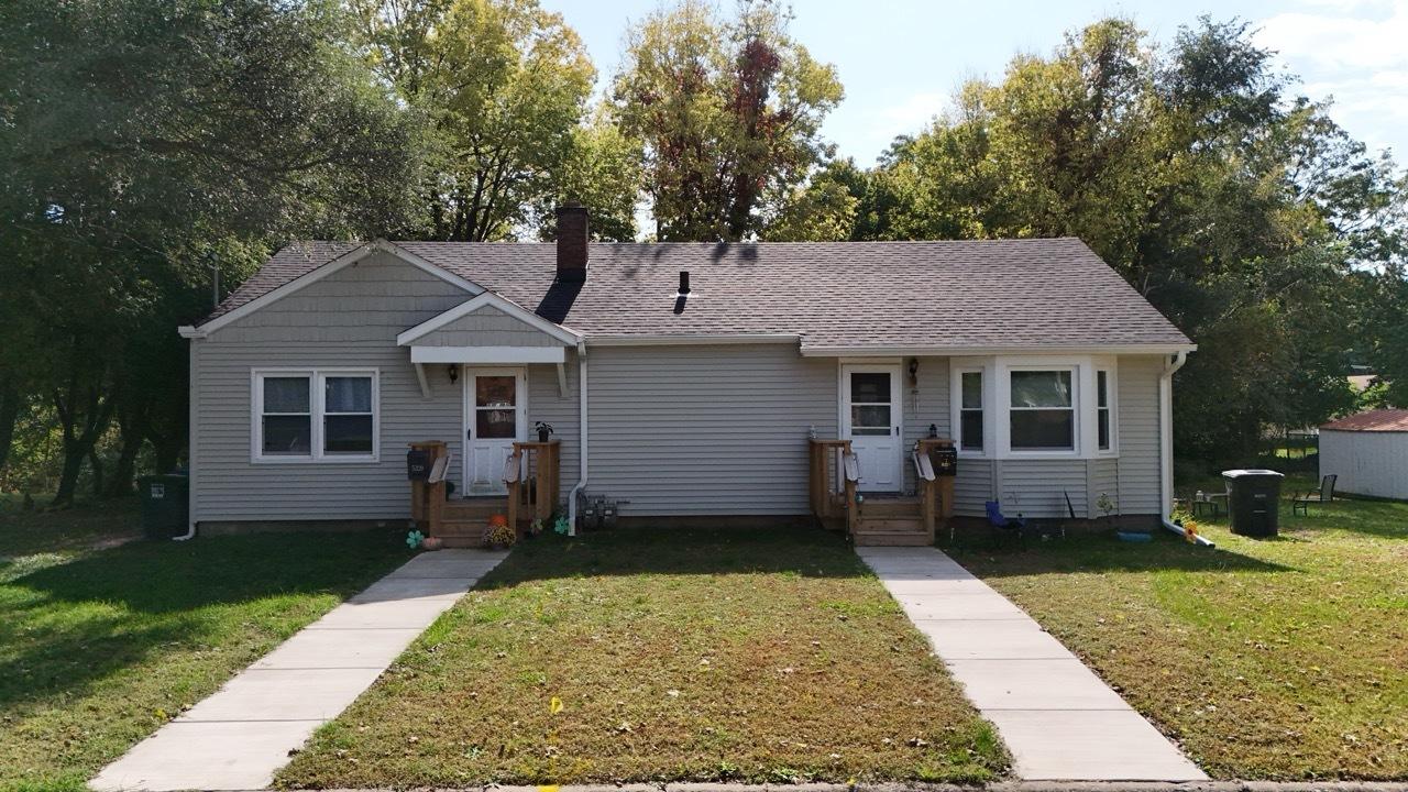 5318/5320 7th Ave., Moline, IL 61265