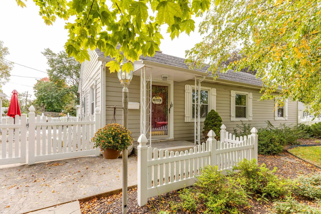 1518 Marquette Rd., Joliet, IL 60436