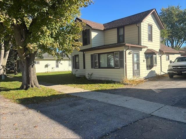 9620 Illinois St., Hebron, IL 60034
