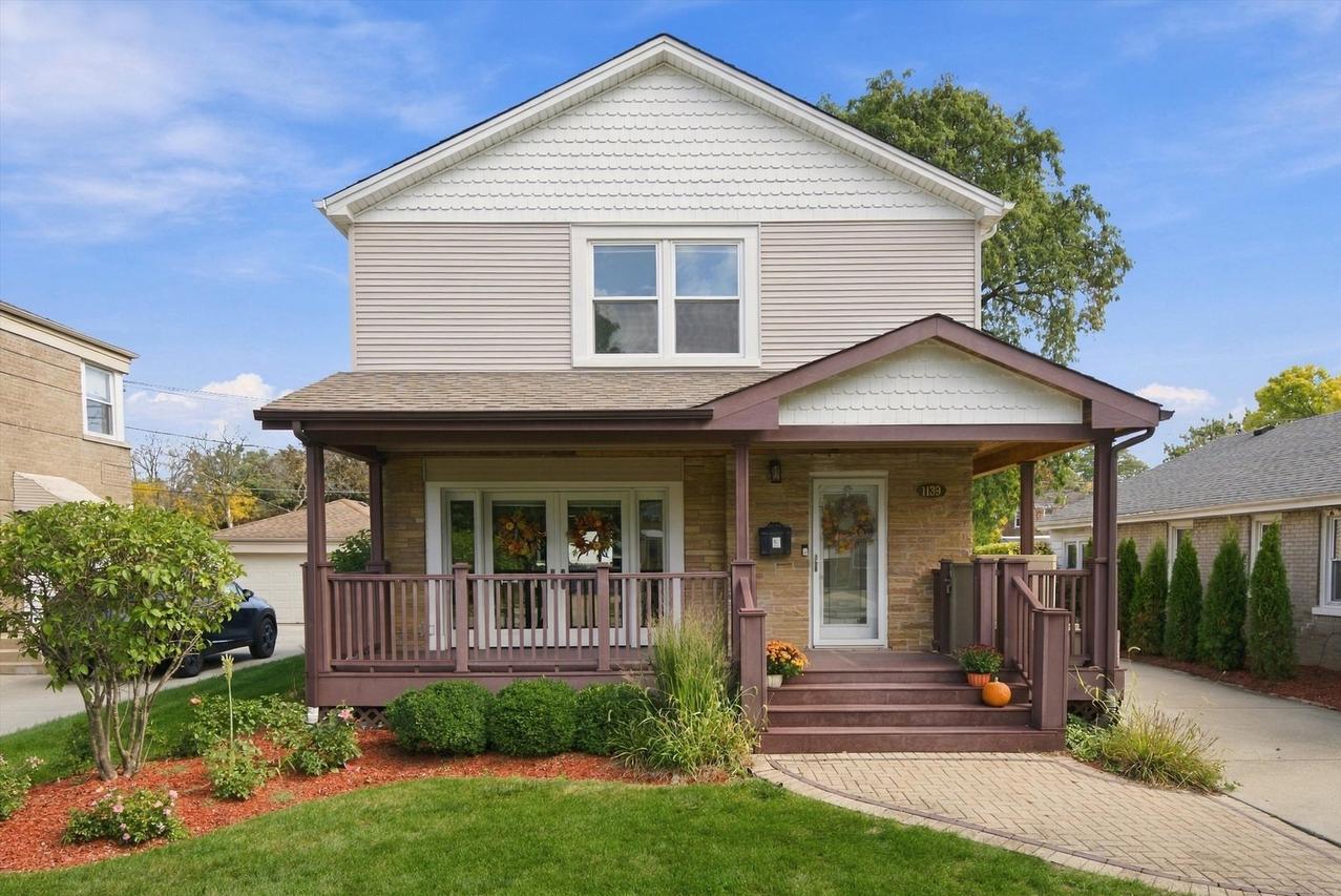 1139 Blanchan Ave., La Grange Park, IL 60526