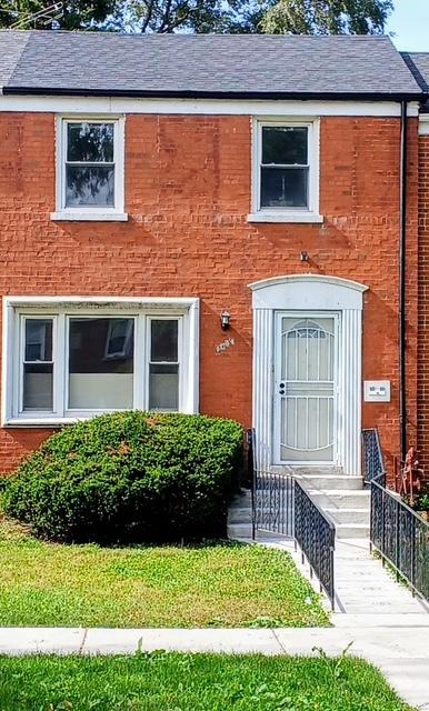 9604 S Euclid Ave., Chicago, IL 60617