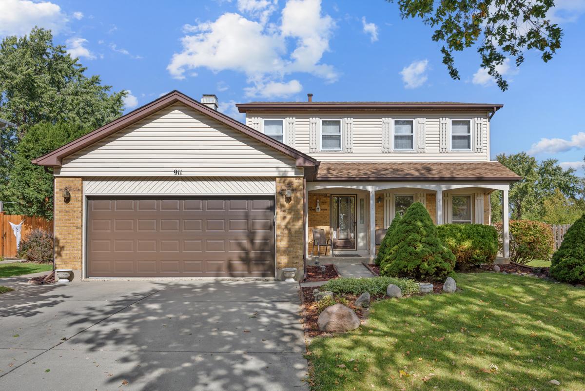 911 Wilma Ln., Elk Grove Village, IL 60007