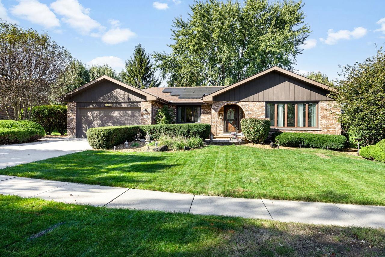 14346 S Golden Oak Dr., Homer Glen, IL 60491