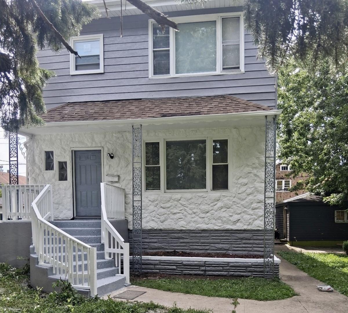 8518 S Muskegon Ave., Chicago, IL 60617