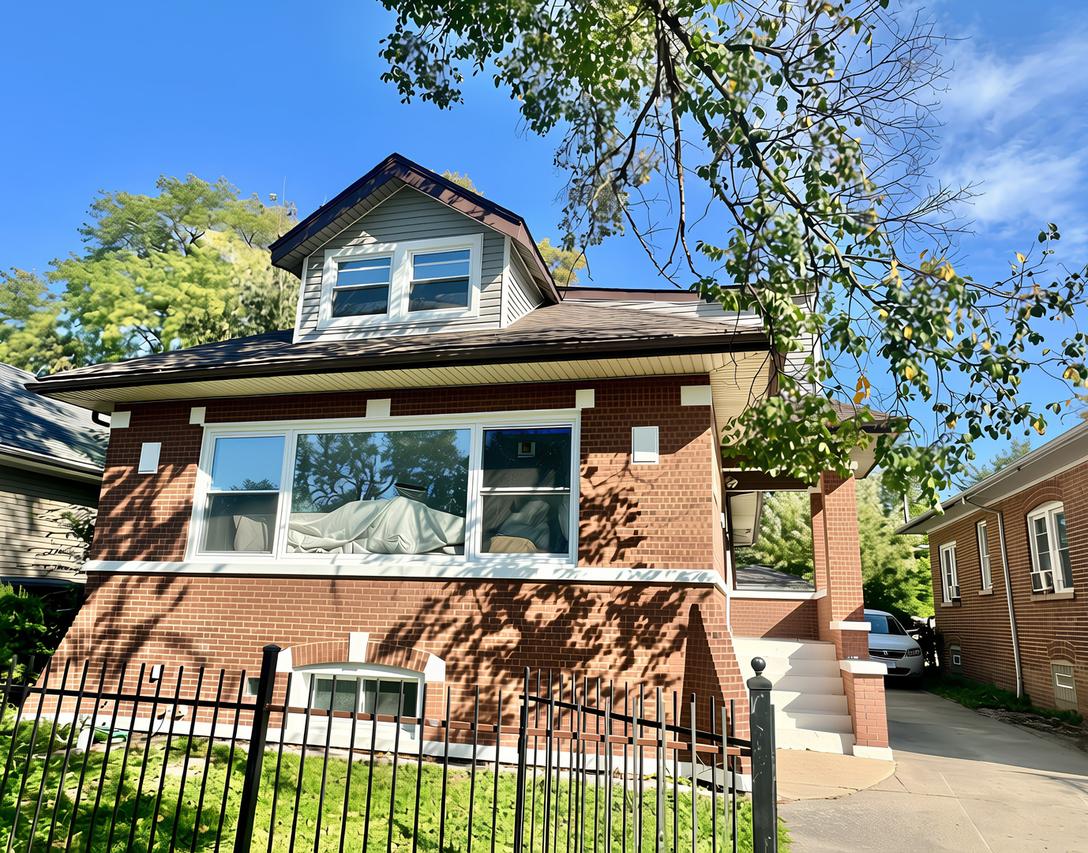 10145 S Lafayette Ave., Chicago, IL 60628