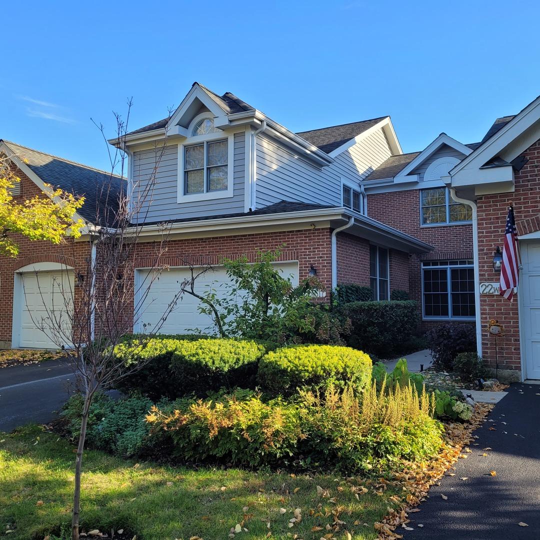22W517 Parkview Dr., Glen Ellyn, IL 60137