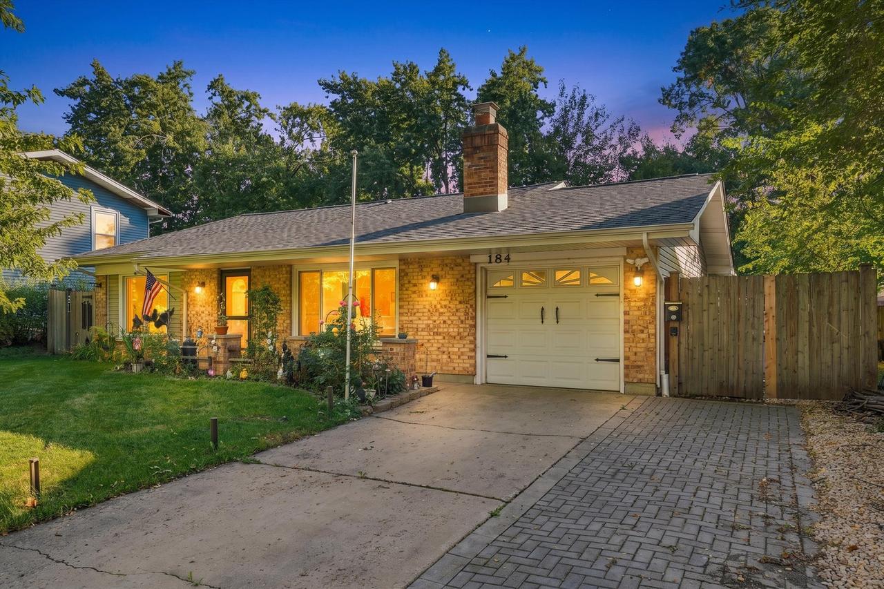 184 N Schmidt Rd., Bolingbrook, IL 60440
