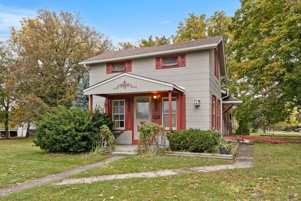 704 W Grant Hwy., Marengo, IL 60152