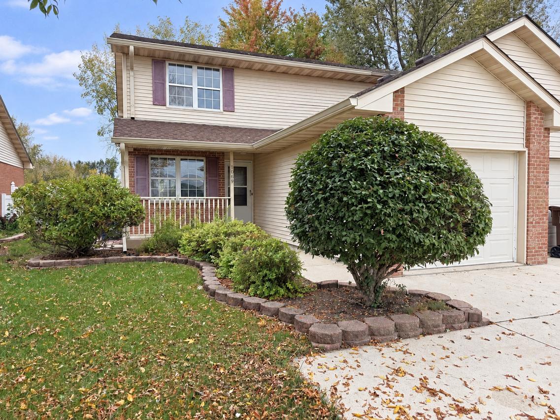 1069 Lincoln Dr., Manteno, IL 60950