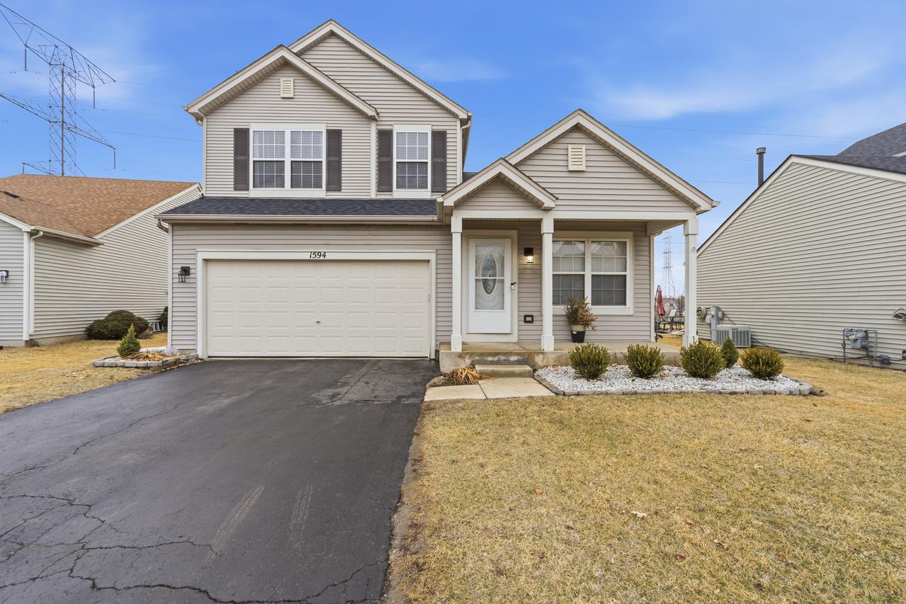 1594 Arborwood Cir., Romeoville, IL 60446