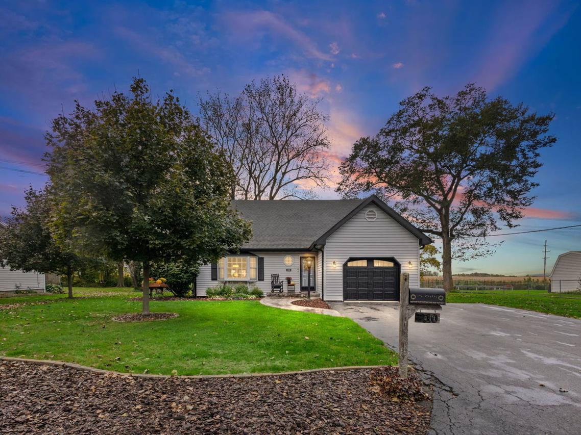 210 S Virginia St., Coal City, IL 60416