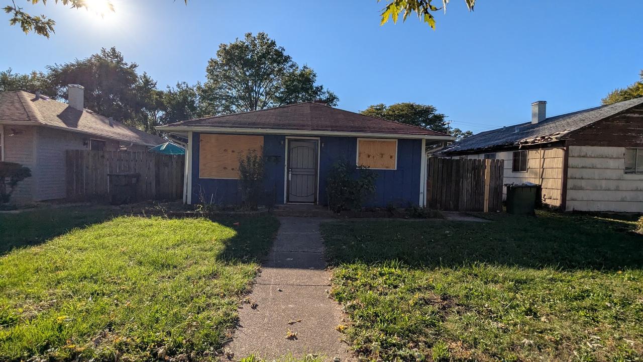 15304 Dante Ave., Dolton, IL 60419