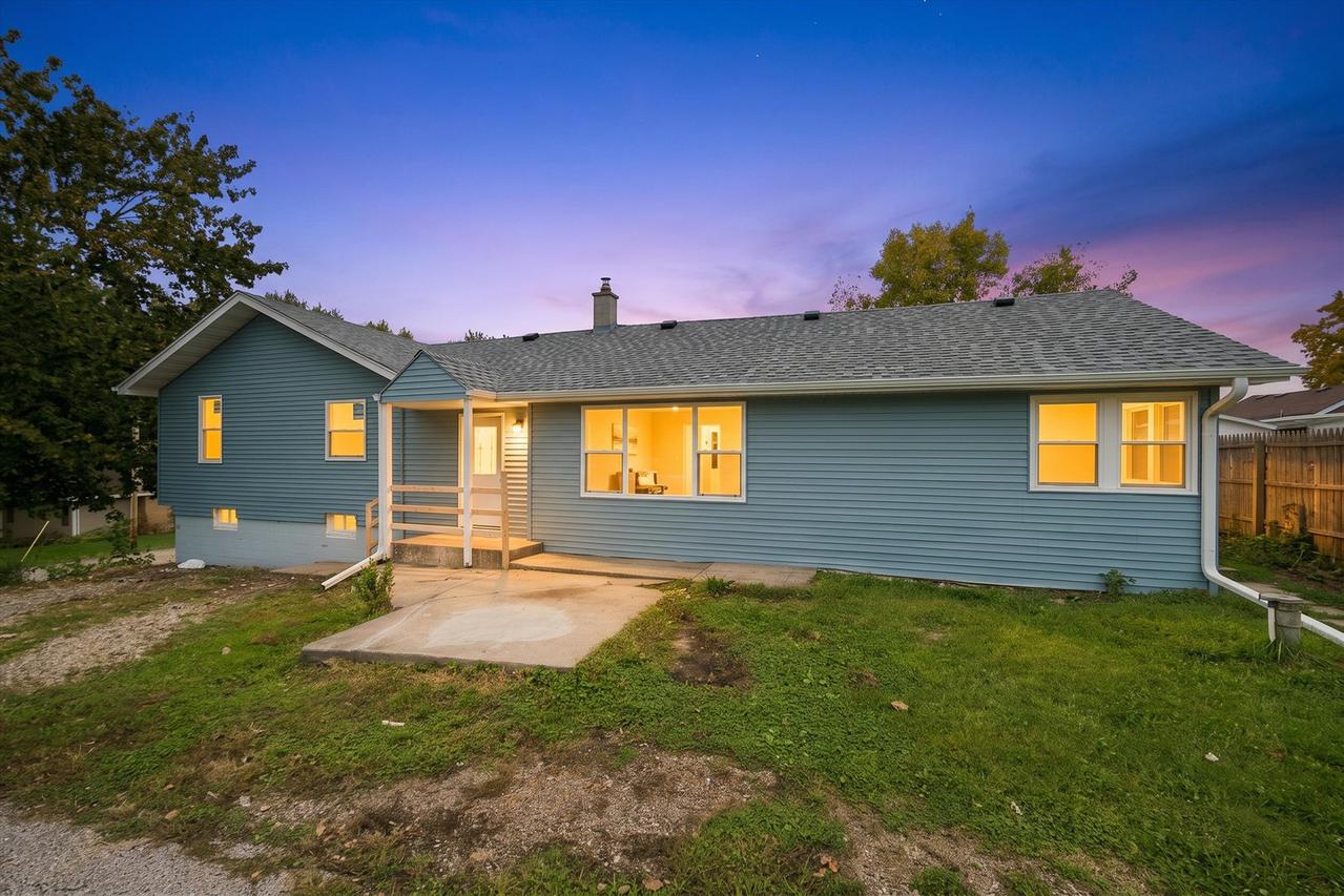 42279 N Elm St., Antioch, IL 60002