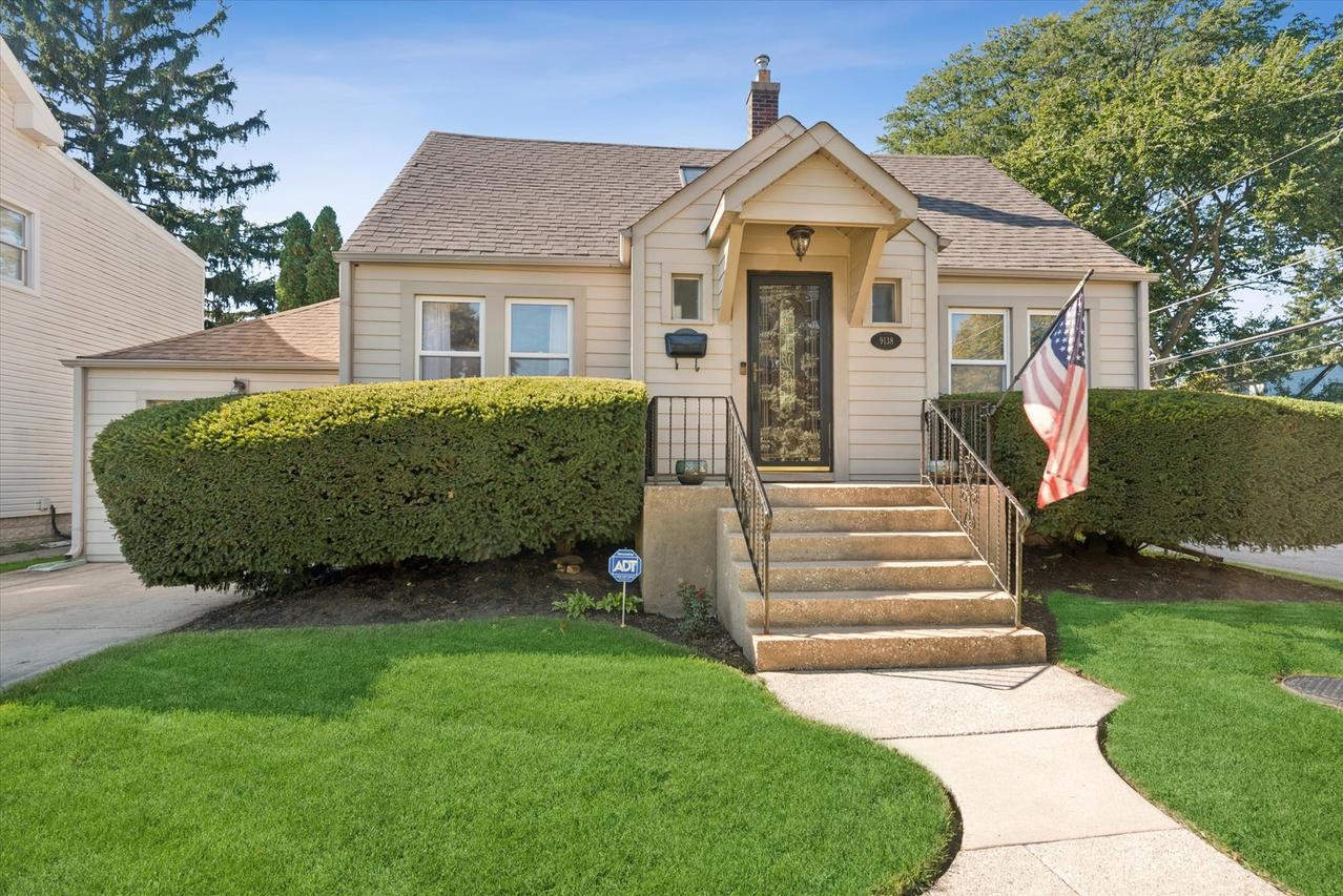 9138 Belleforte Ave., Morton Grove, IL 60053