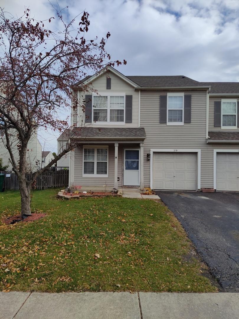 219 Charleston Ave., Romeoville, IL 60446