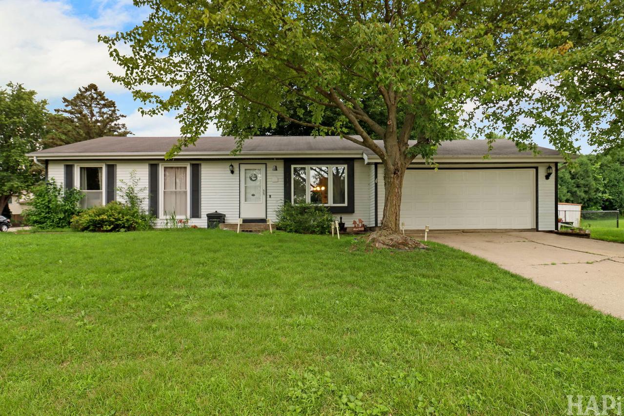 214 Augusta Dr., Mchenry, IL 60050