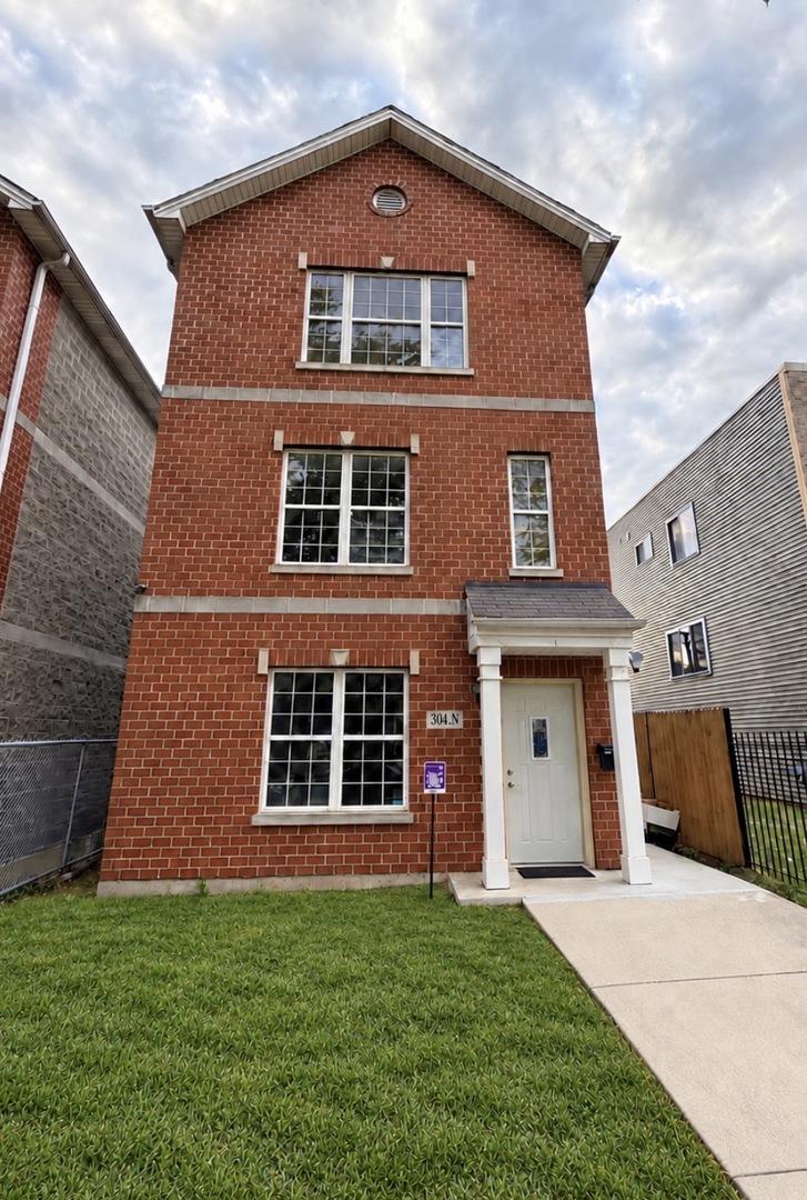304 N Parkside Ave., Chicago, IL 60644