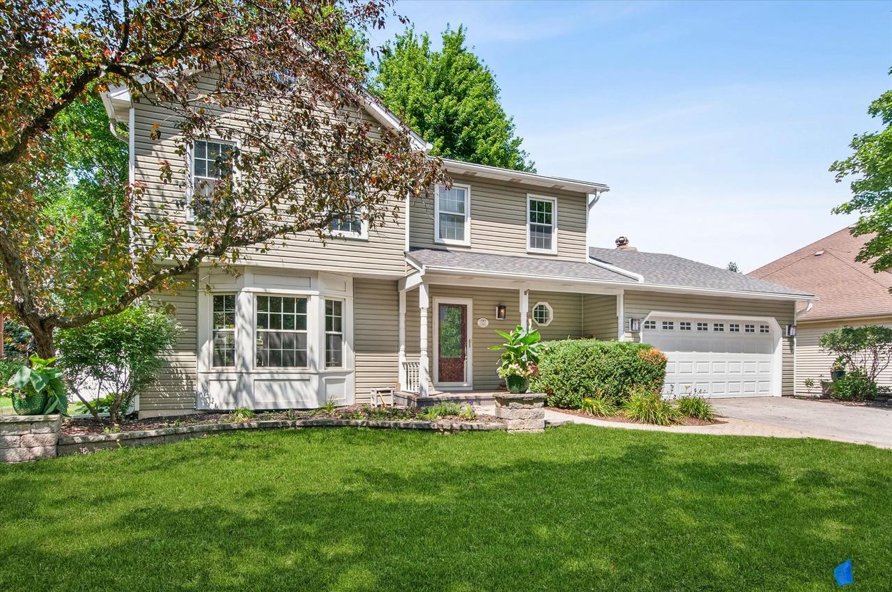 1527 Abbotsford Dr., Naperville, IL 60563