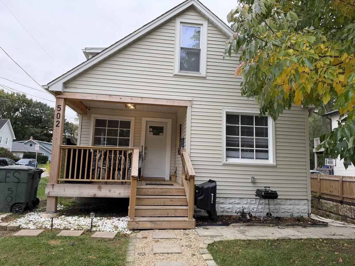 502 Charles St., Sycamore, IL 60178