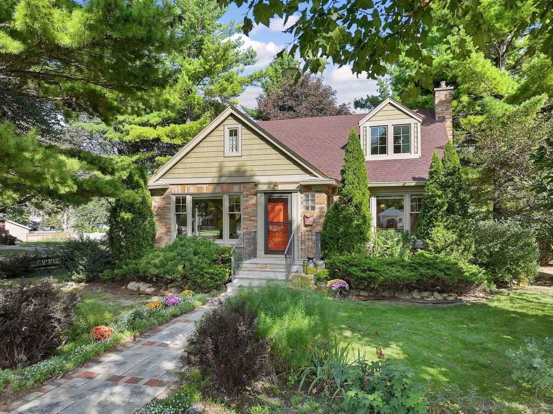 501 S Wille St., Mount Prospect, IL 60056