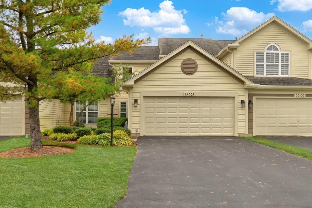 36098 N New Bridge Ct., Gurnee, IL 60031